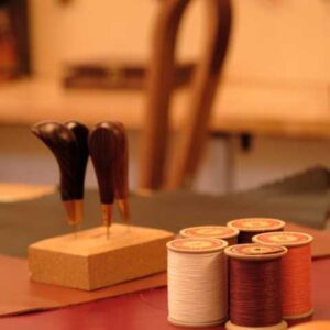 atelier-cuir-maroquinerie-tannage-vegetal