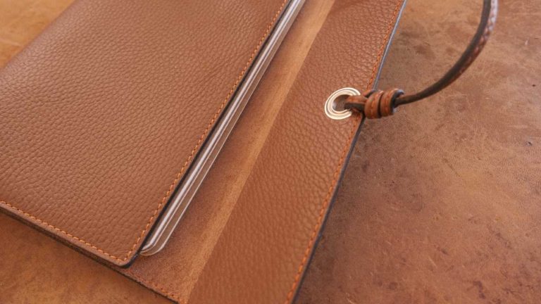 atelier-decouverte-via-iruski-carnet-de-voyage-cuir-recyclé