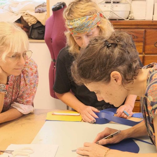 atelier-decouverte-minaudiere-via-iruski-minaudiere-groupe-coupe-cutter-enchape