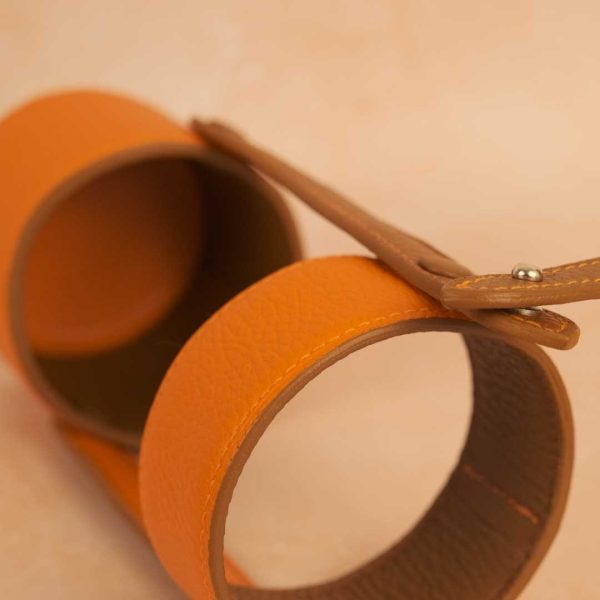 porte-bouteilleorange-marron-rivet